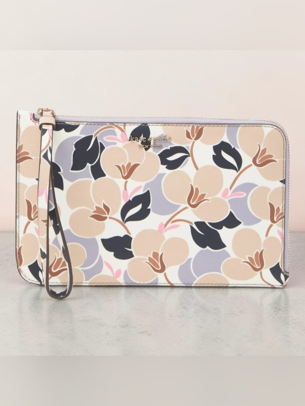 Kate Spade I-Zip Wristlet. Cameron Breezy Floral Neutralmlt. NWT